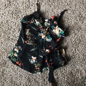 Adorable floral designed top!